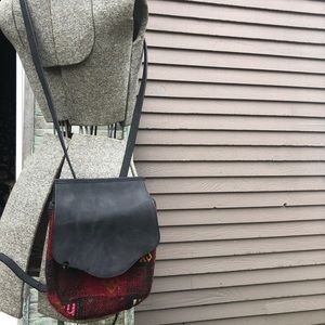 The Loom Alaska backpack/crossbody